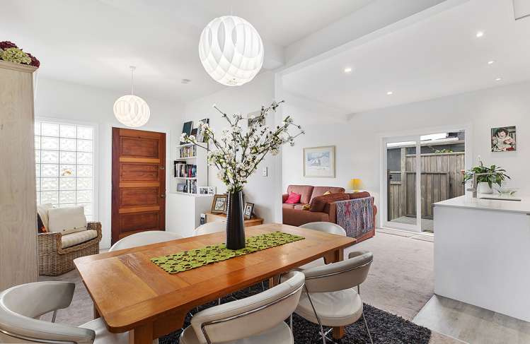 213 Marine Parade Seatoun_6