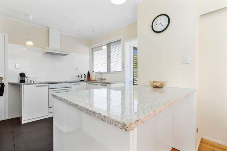 1/77 Rawhiti Road One Tree Hill_6