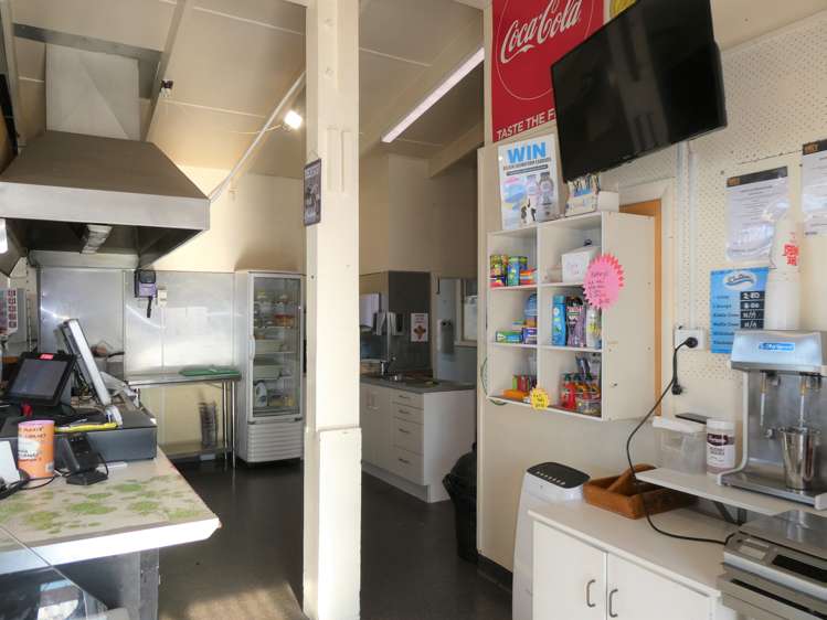 695 State Highway 6 Runanga_18