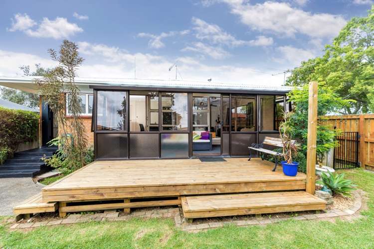 127 West Street Pukekohe_18