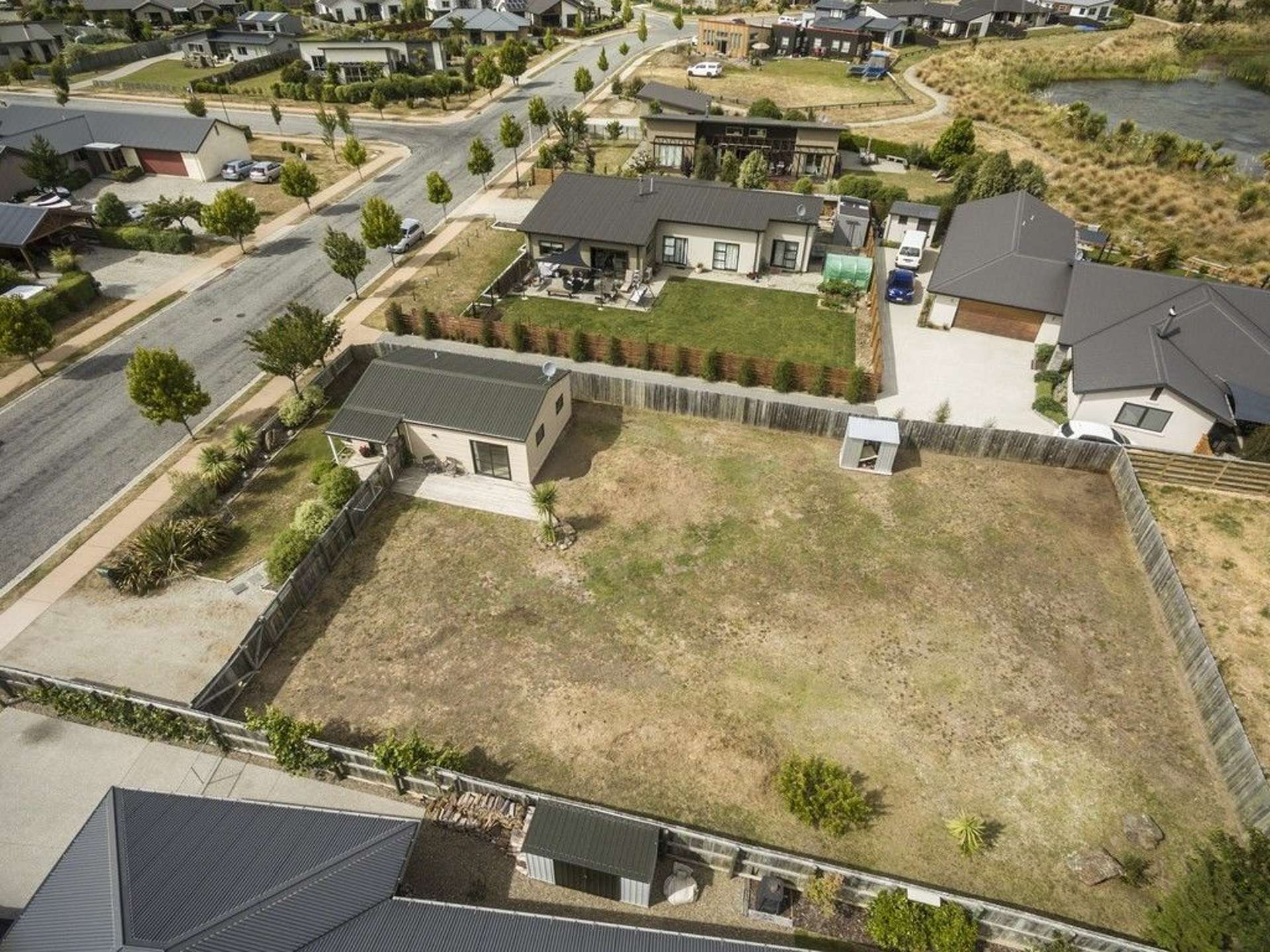 8 Sherwin Avenue Albert Town_0