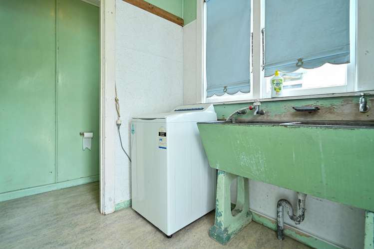 408 Lyndon Road East Hastings_15