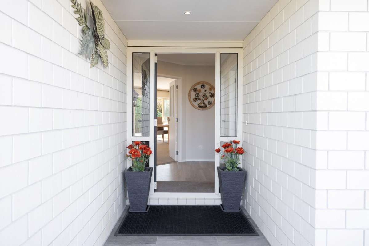 37 Santa Monica Drive_4