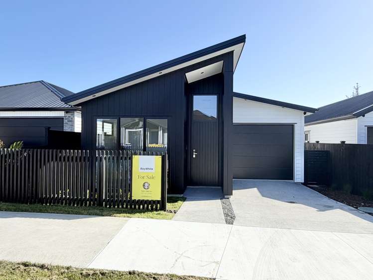 392 Te Taruna Drive_0