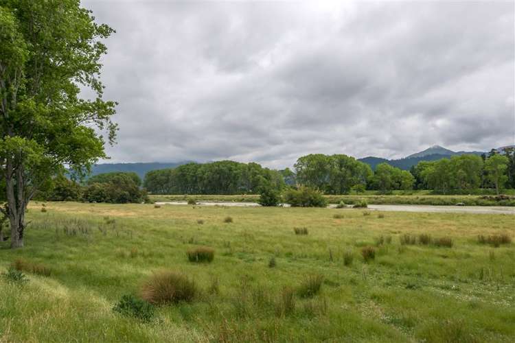 213 Chaytors Road Spring Creek_38