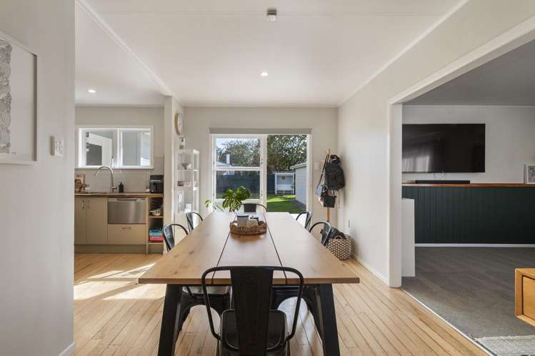 18 Tararua Terrace Cloverlea_7