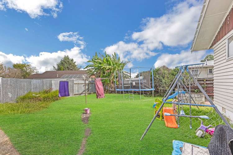 17 Ronald Place Manurewa_12