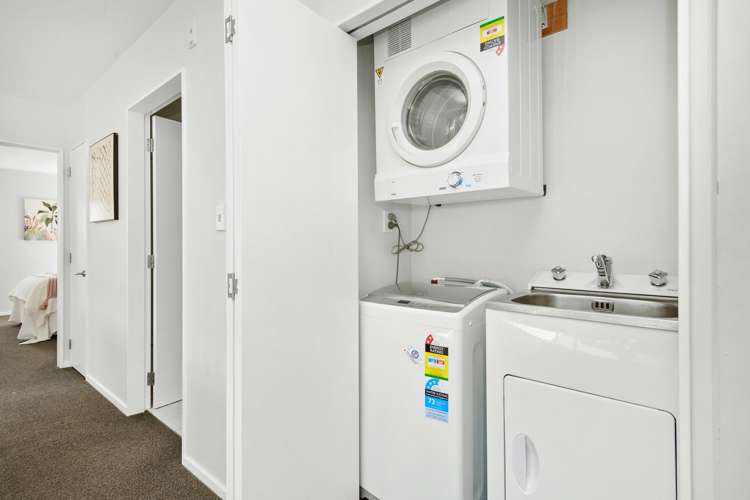 3/232 Main Road Tawa_11