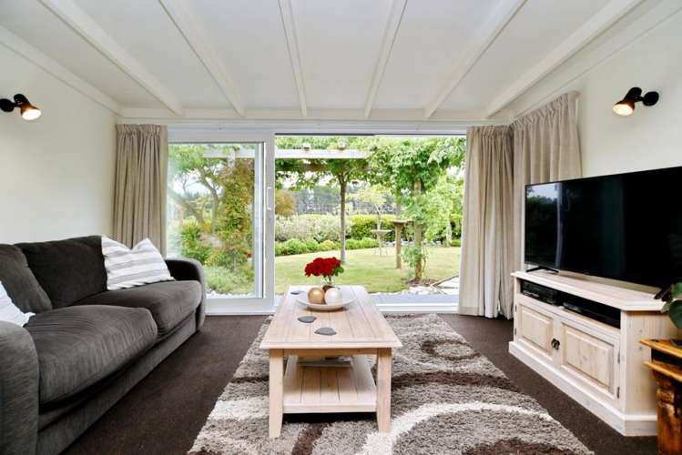 28 Grierson Avenue Amberley_2