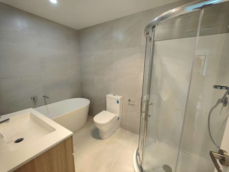 91D Glenmore Road 10698_11