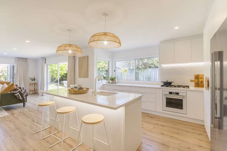 115 Alexander Road Raumati Beach_8