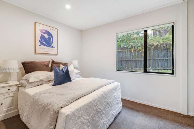 15B Exeter Place Unsworth Heights_9