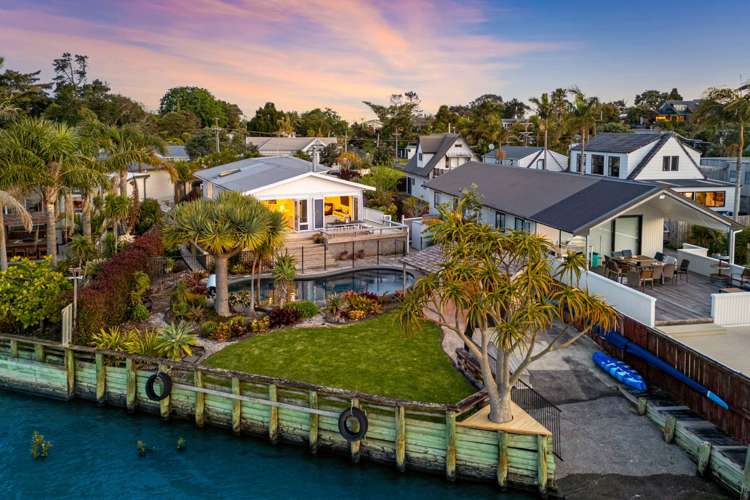 46 The Terrace Herald Island_3