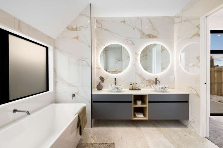 2 Alan James Lane Prebbleton_14