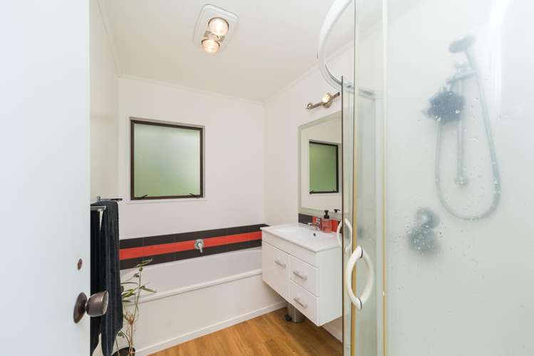 16A Wood Street Takaro_10