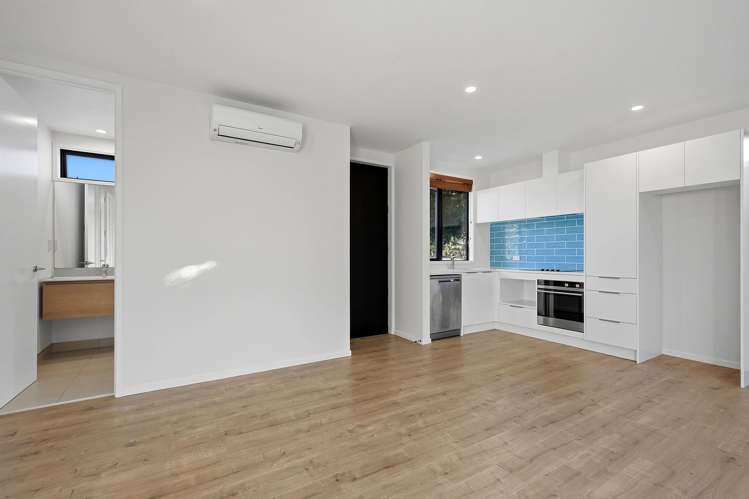 59A The Circle Manly_21