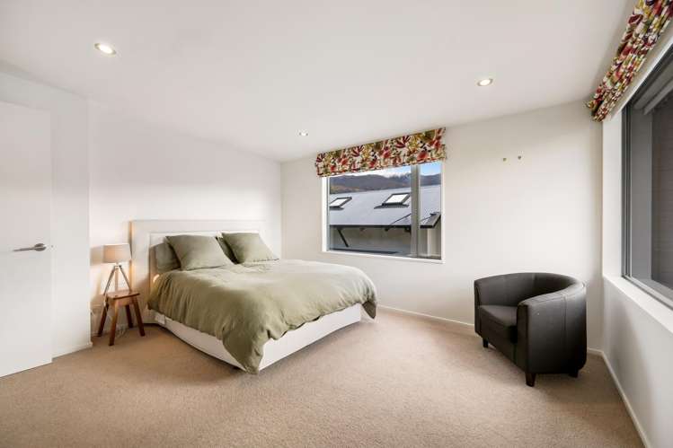 76 Aubrey Road Wanaka_7