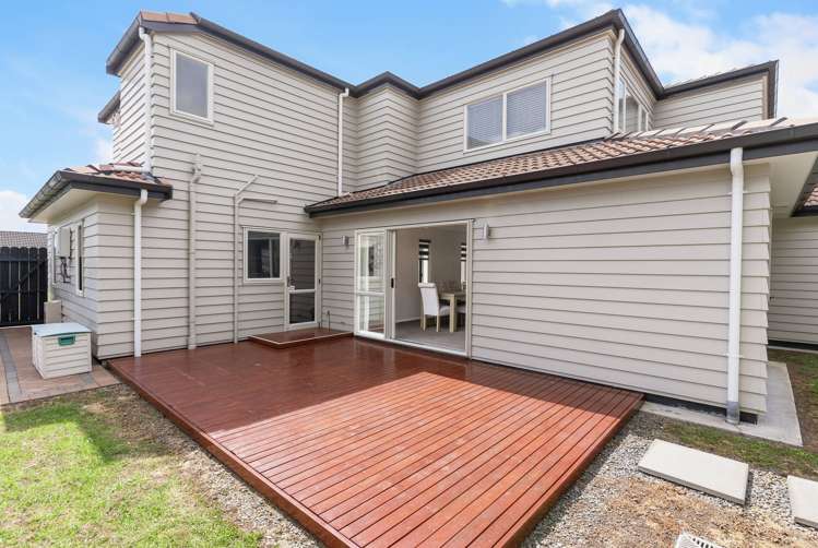 30 Erne Crescent East Tamaki_11