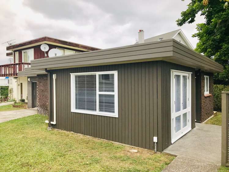 1/58 Clonbern Road Remuera_11