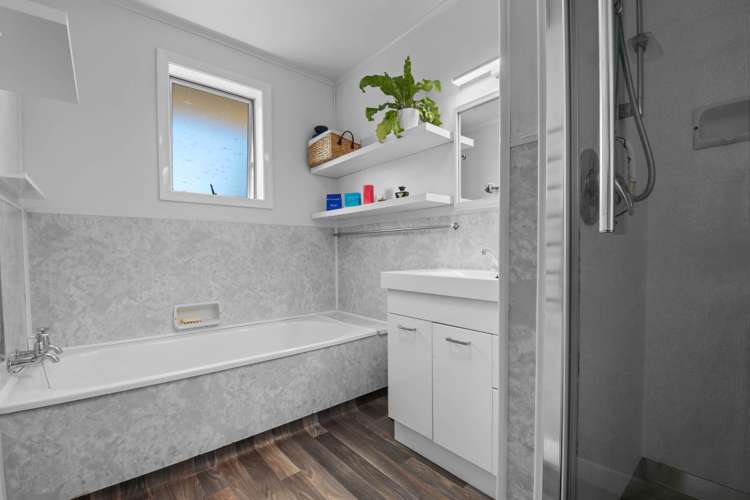 2/56 Leefield Street Blenheim_13