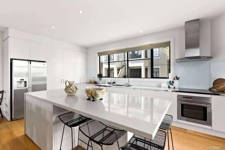 4/9 Balfour Road Parnell_8