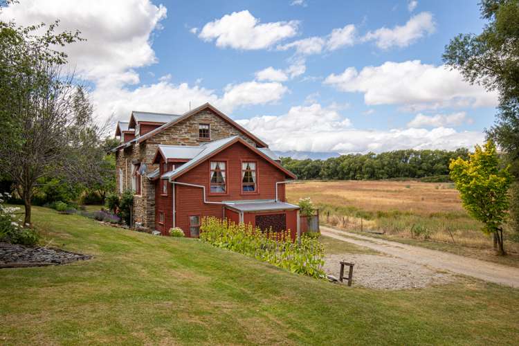 85 Hayes Road Oturehua_19