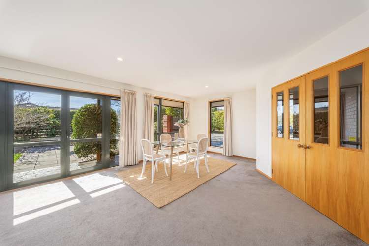 2 Springvale Gardens Harewood_2