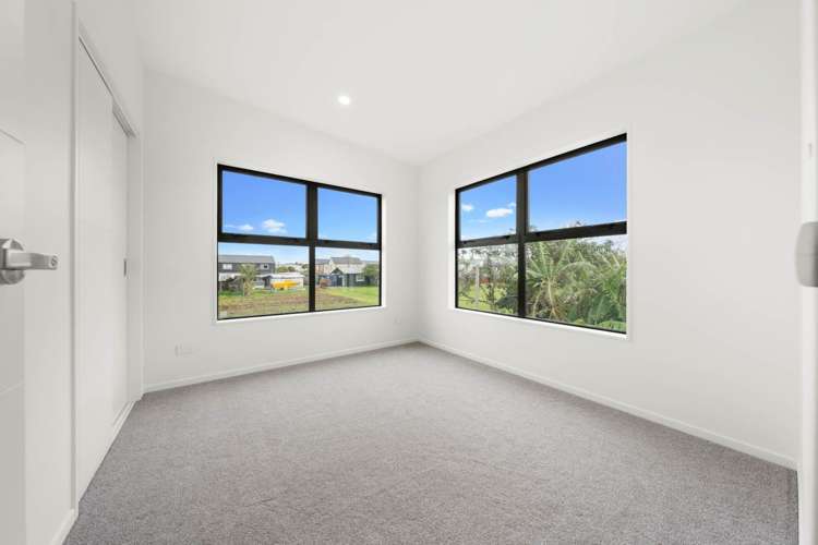 7a Agar Place Favona_18