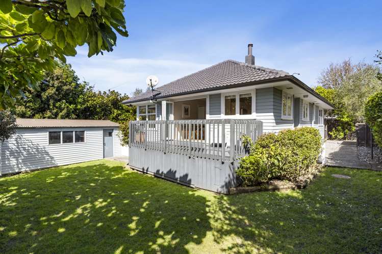 1/54 Fairclough Road Beach Haven_11