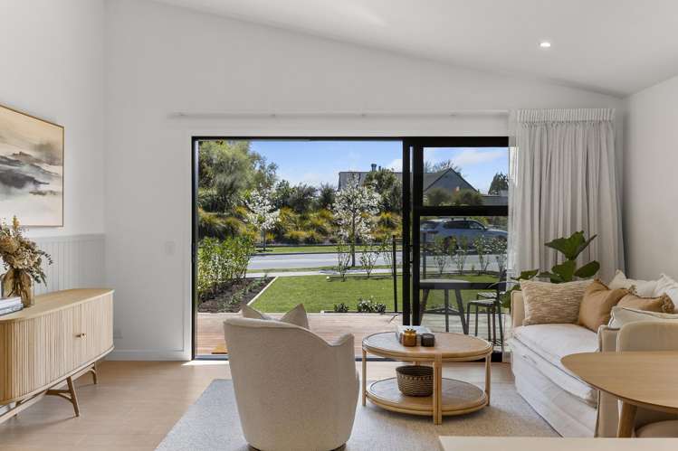 1-4/13 Sorrento Drive_4