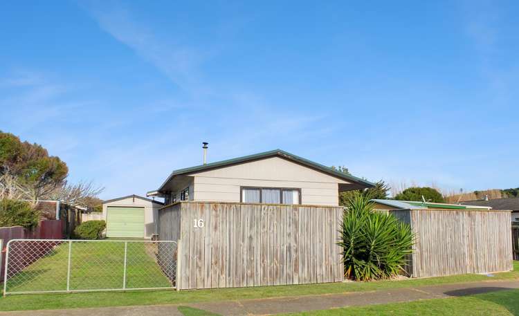 16 Cousins Avenue East Foxton Beach_25