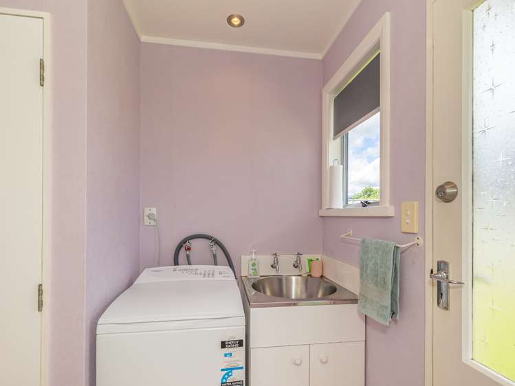 8a Broadbelt Grove Levin_13