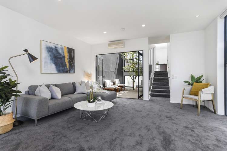 86 Fisher-Point Drive Auckland Central_3