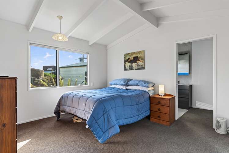 7 Moir Street Mangawhai_17