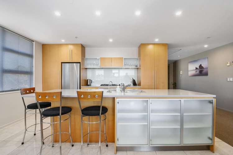 11/2 Lowell Place Waipahihi_12