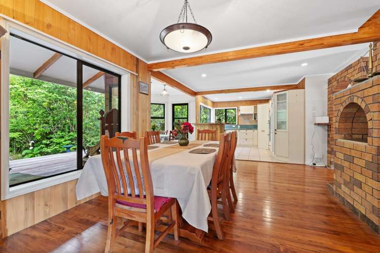 8 Chenery Road Red Beach_14