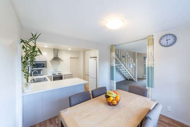 2/10 Naviti Place Browns Bay_2