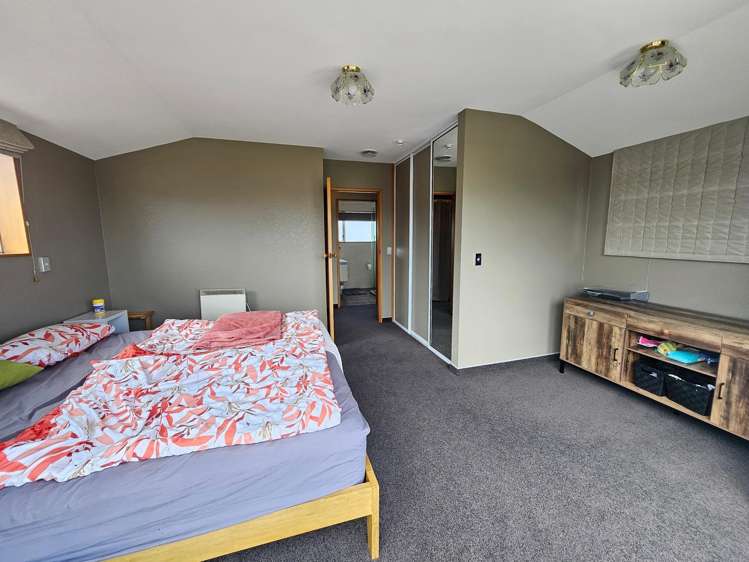 40 Palmerston Street Greymouth_12