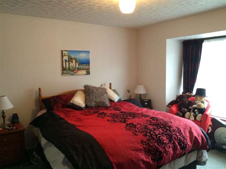 21 Karnak Crescent Russley_7