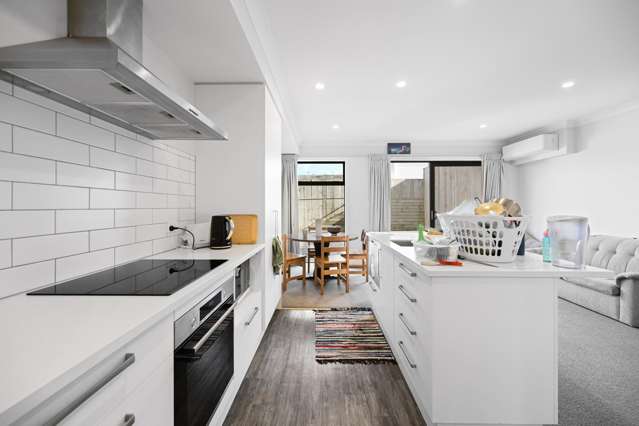 6/25 Thackeray Street Hamilton Lake_1