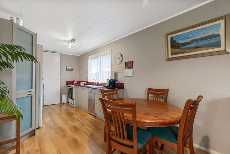 2/38 Barrys Road Glendene_5