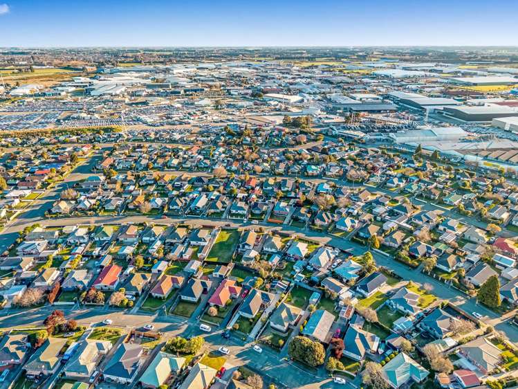 19 Glenora Place Hornby_22