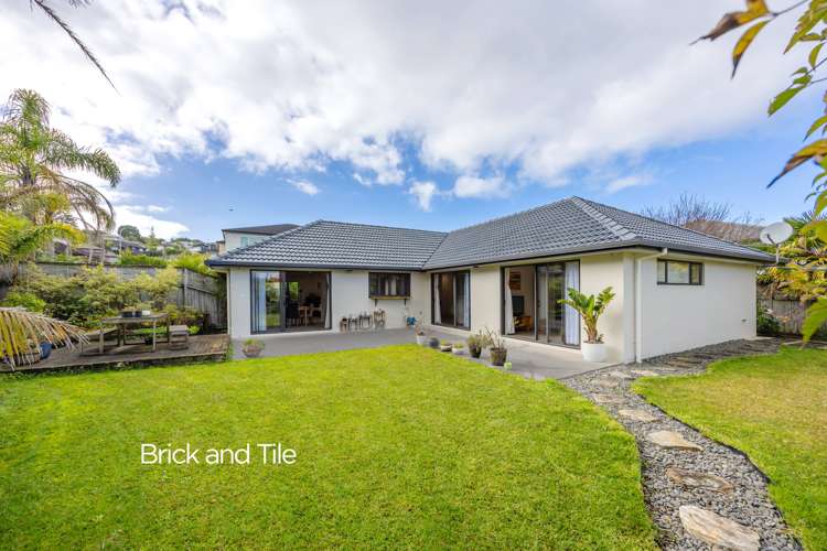 6 Lough Derg Place Pinehill_14
