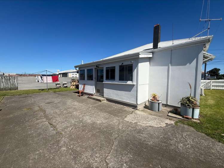  18 Cornfoot Street Castlecliff_12