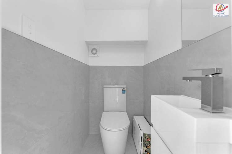 536C Weymouth Road Weymouth_13