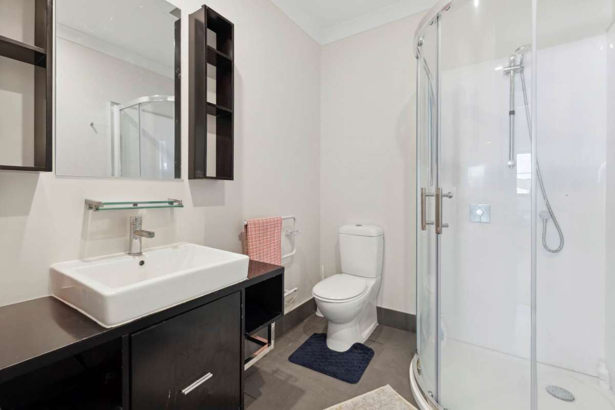 203-2 Gracechurch Drive_4