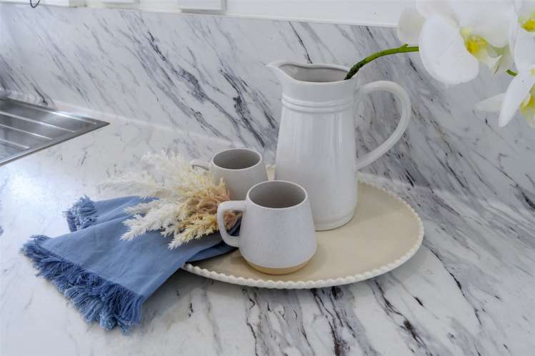 28 Woodford Avenue Brookfield_22