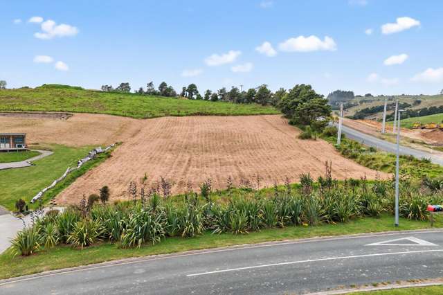 2 Arahanga Road Paparoa_3