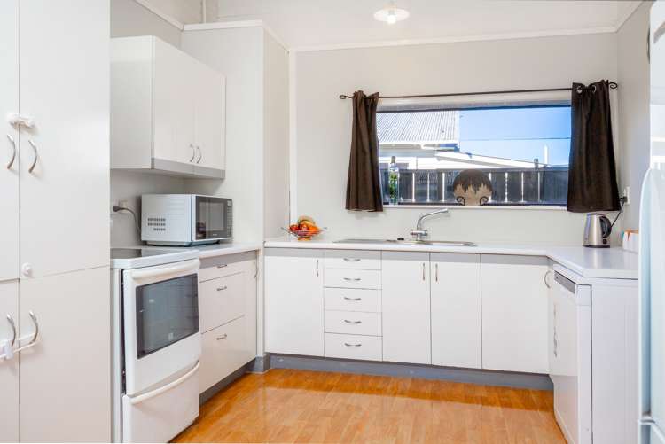 96 Howick Road Redwoodtown_16