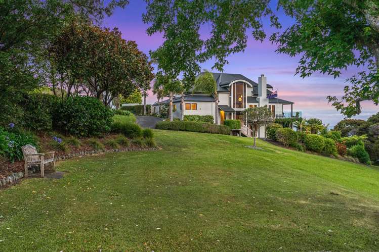 2 Puriri Place Sandspit_37